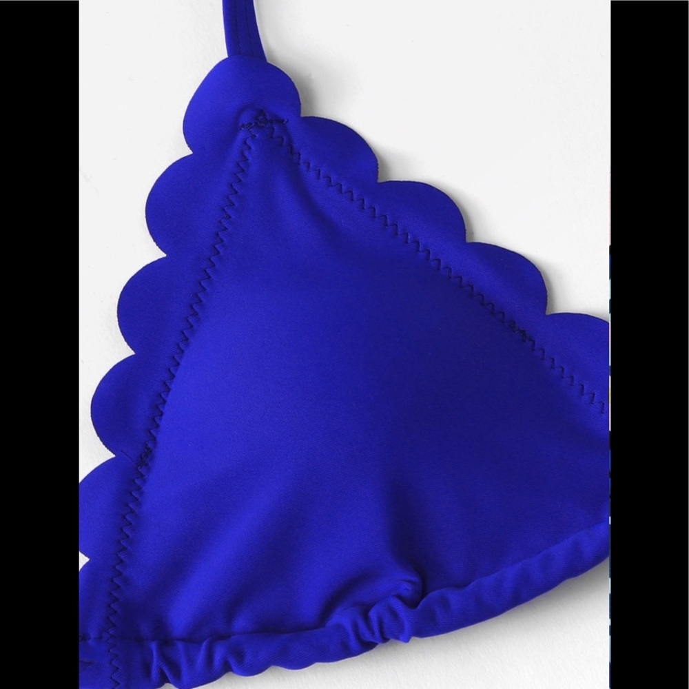 Scallop Halter Top With Plant Print Bikini Set - Picture 2 of 5